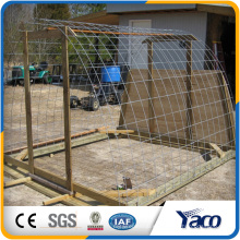 Venta caliente galvanizado panel de malla de alambre soldado, casa de pollo